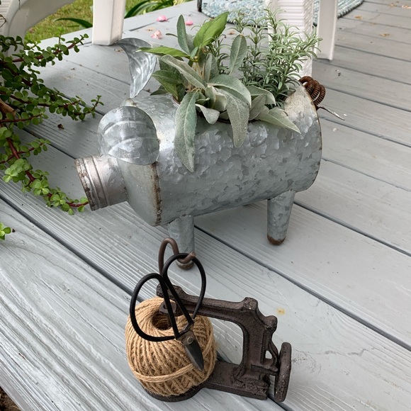 Cast Iron Twine Holder and Scissors - Picture 6 of 8